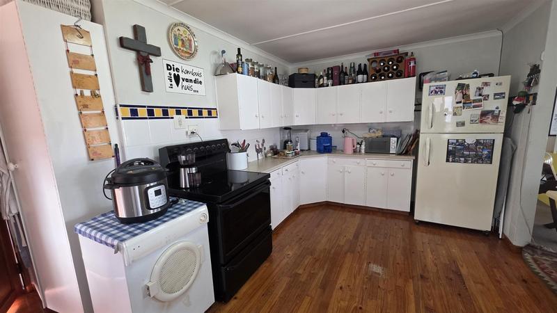4 Bedroom Property for Sale in Klein Brak Western Cape